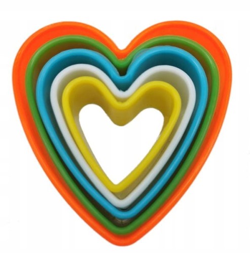 Formki do ciastek, wykrawacze Galicja serca kolorowe